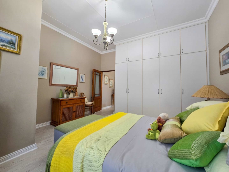 4 Bedroom Property for Sale in Stilbaai Wes Western Cape